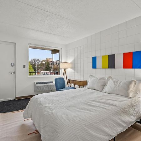 The Lindell Motor Lodge Cedar Falls Buitenkant foto